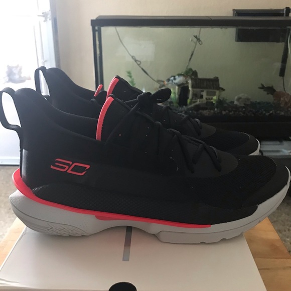 Curry 7 - Picture 2 of 7